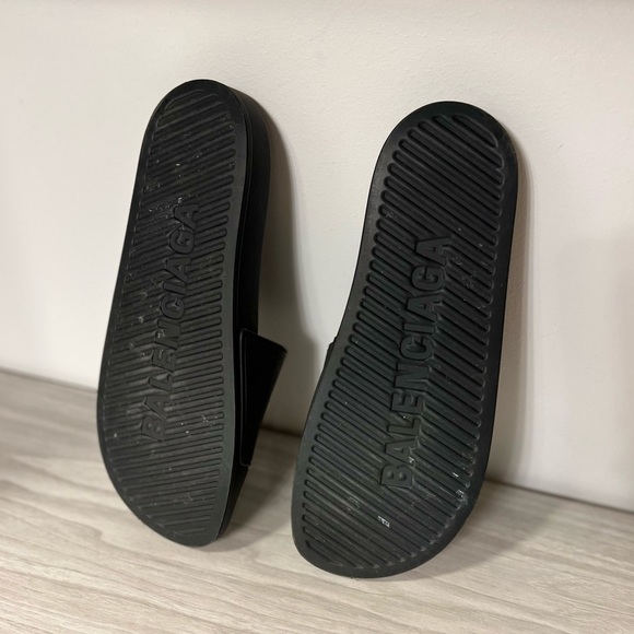 Balenciaga Pool Slide Sandal - Picture 8 of 11